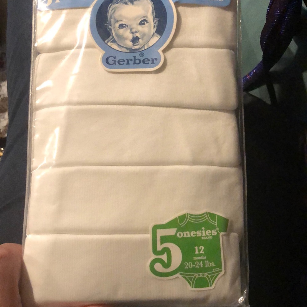 5 pack of onesies